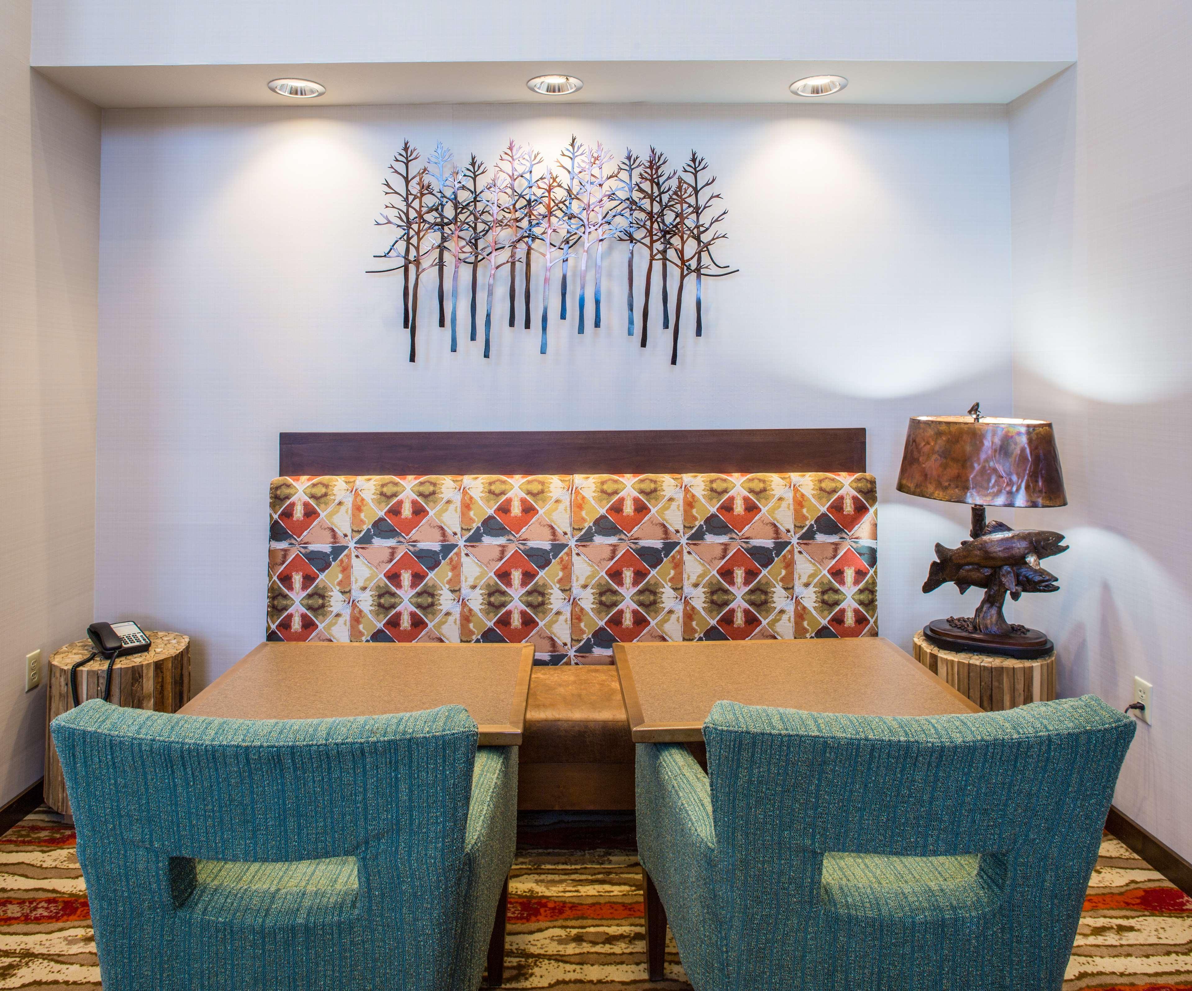 Hampton Inn & Suites Вайтфіш Екстер'єр фото