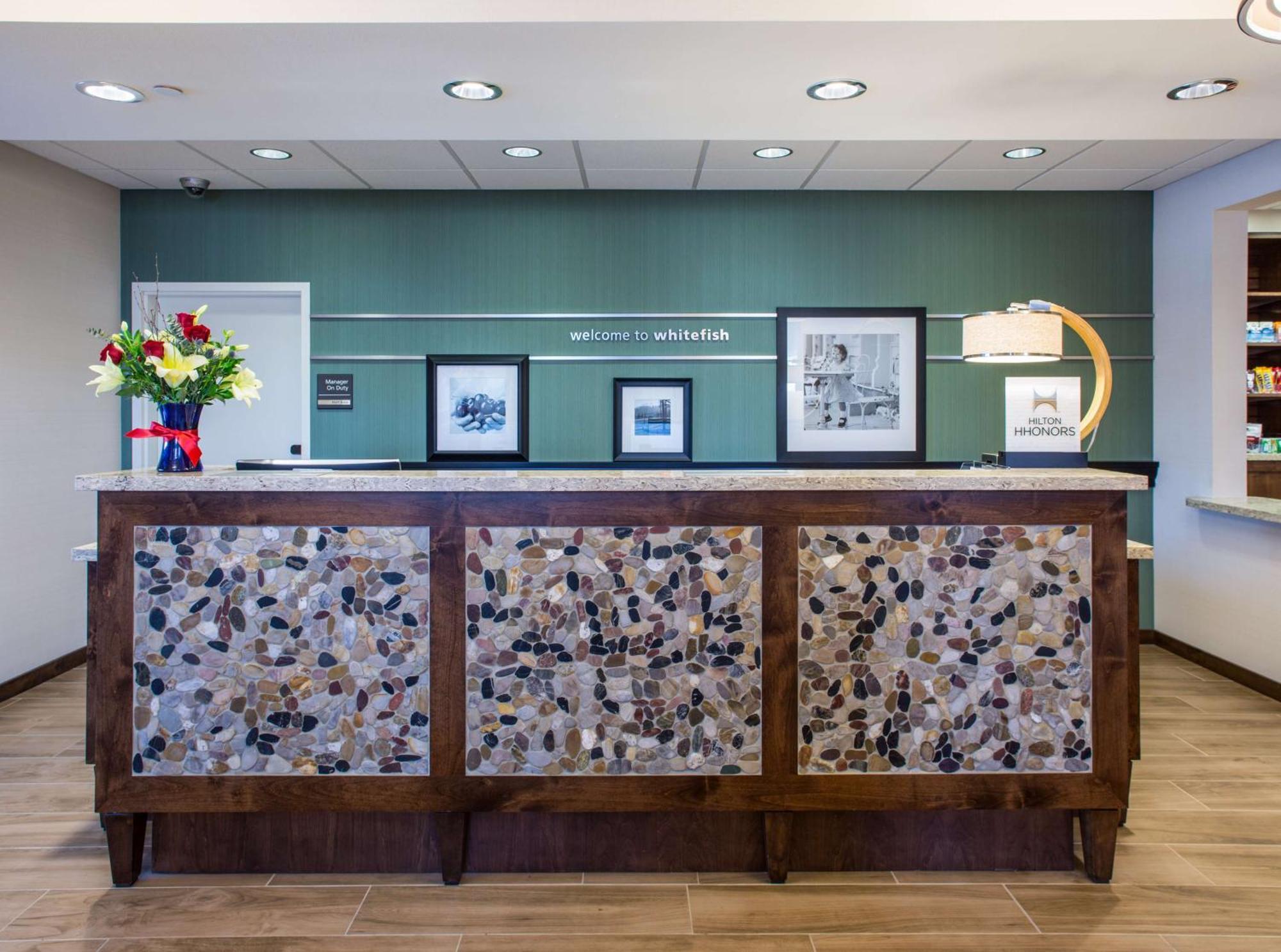 Hampton Inn & Suites Вайтфіш Екстер'єр фото