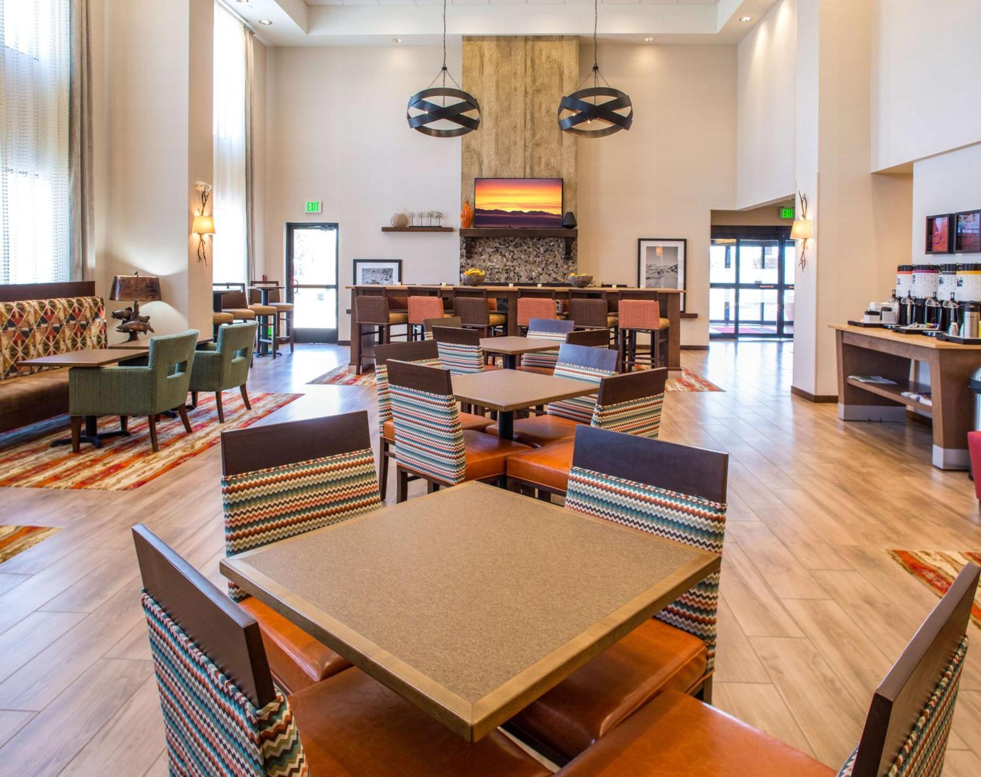 Hampton Inn & Suites Вайтфіш Екстер'єр фото